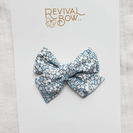 Small Fabric Bow - Beach Blooms, Clip