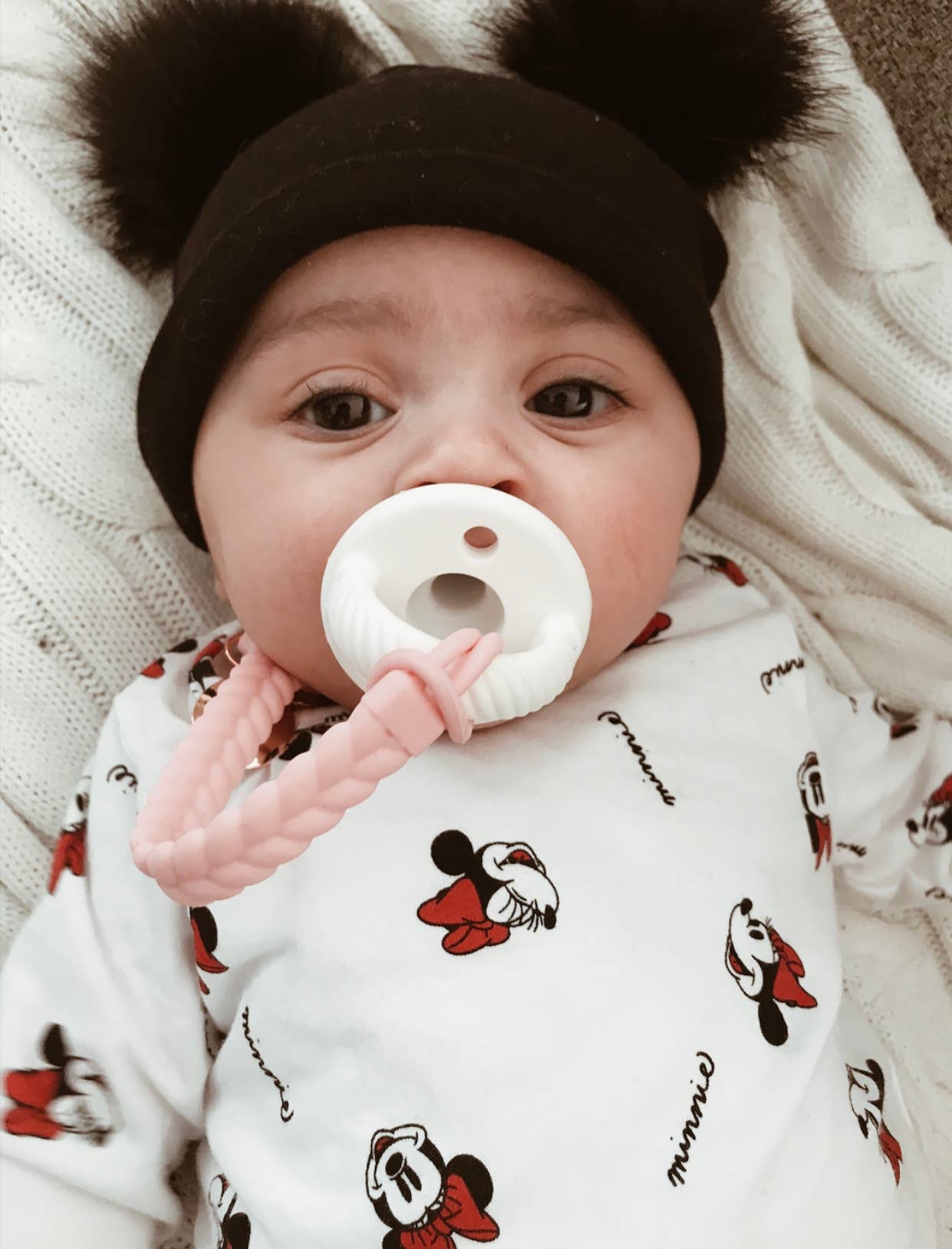 Sweetie Strap™ Silicone Pacifier Clip - Toast