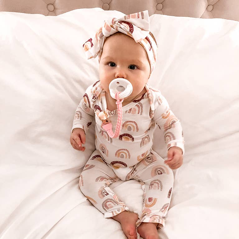 Sweetie Strap™ Silicone Pacifier Clip - Toast