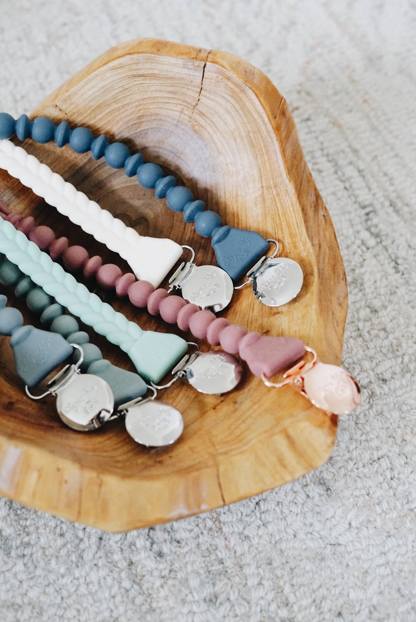 Sweetie Strap™ Silicone Pacifier Clip - Toast
